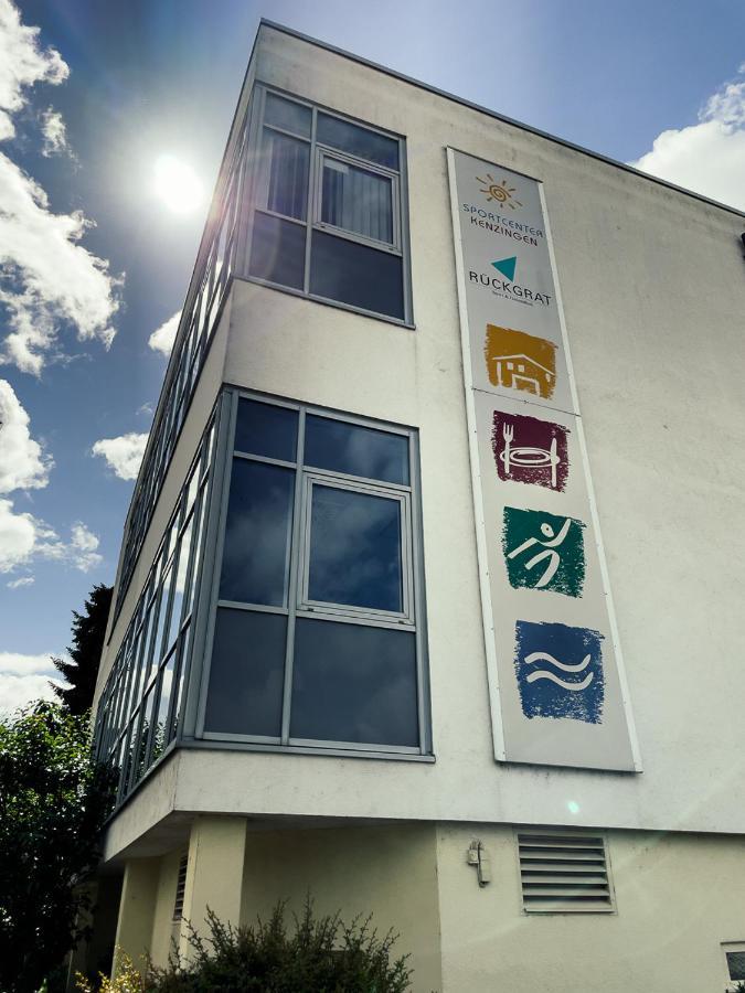 Sport Hotel Кенцінґен Екстер'єр фото