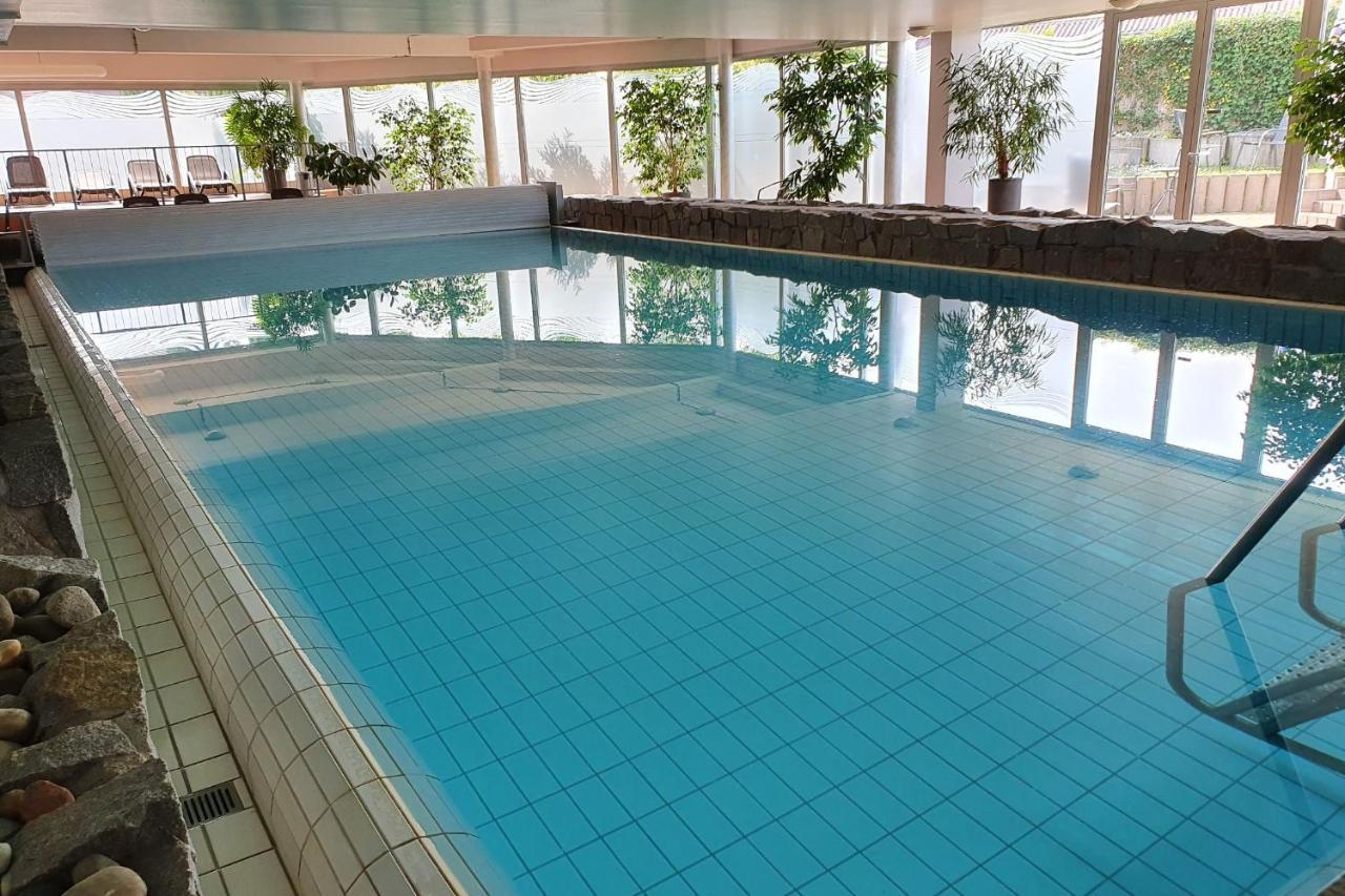 Sport Hotel Кенцінґен Екстер'єр фото